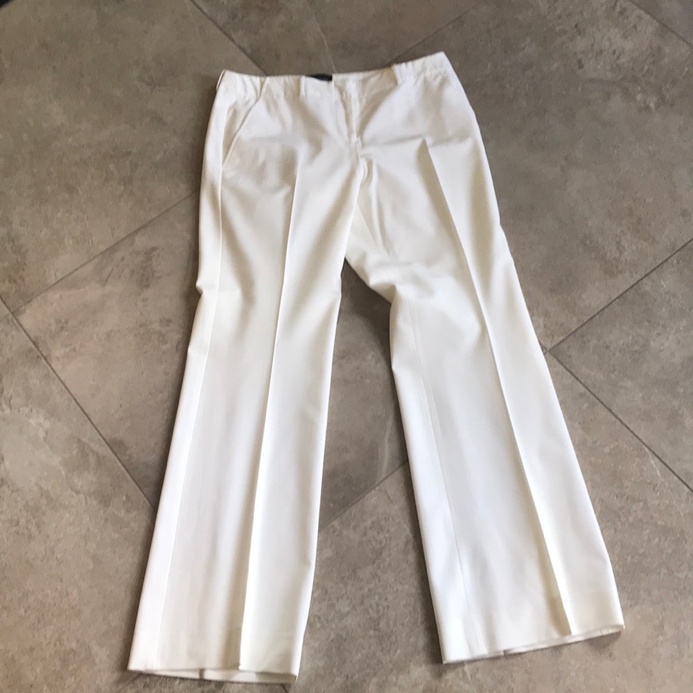 Limited Cassidy fit white pants